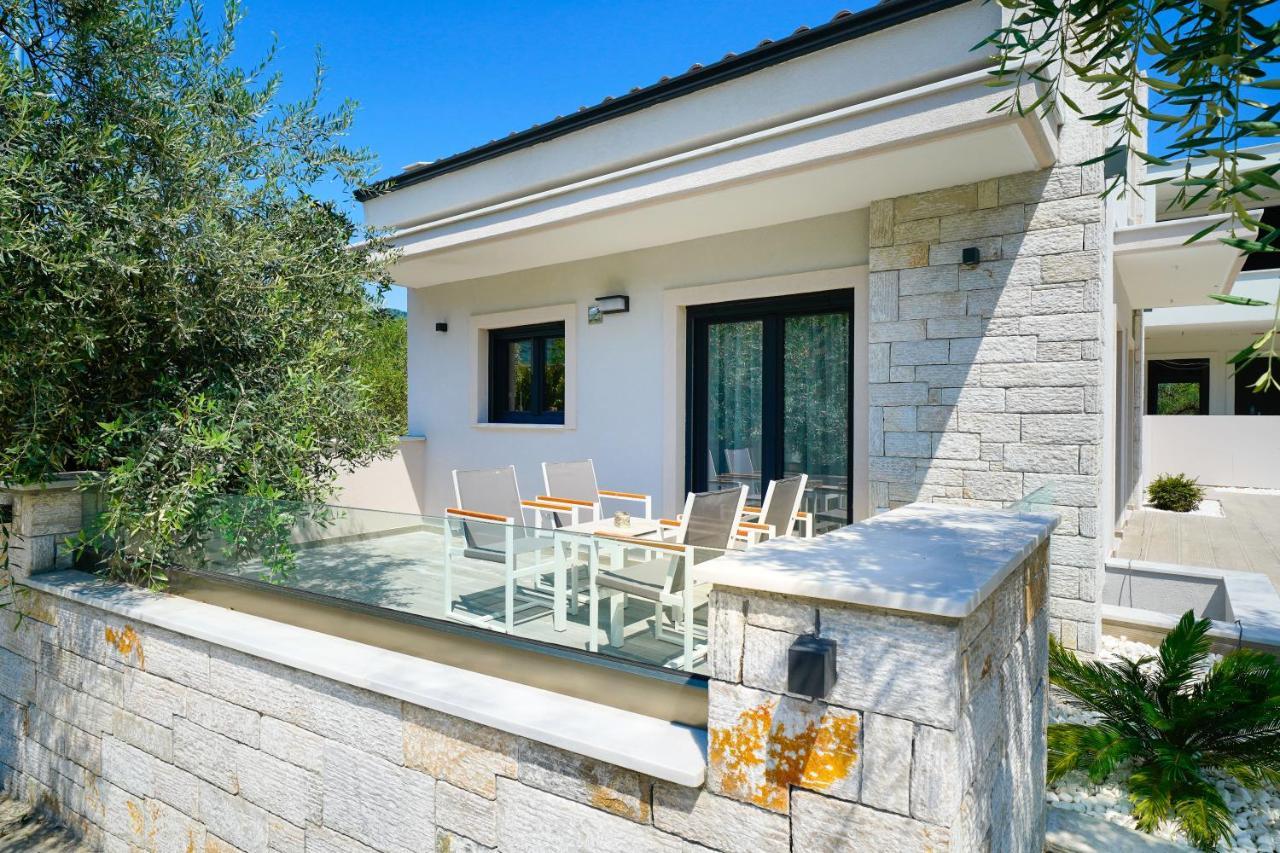 Ilias Suites Skála Potamiás Exterior foto